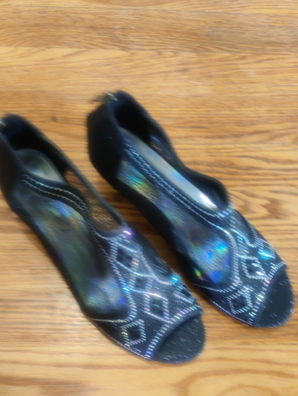 Elegant Women’s Black Peep-Toe Heels with Rhinestone Detail - Picture 5 of 7